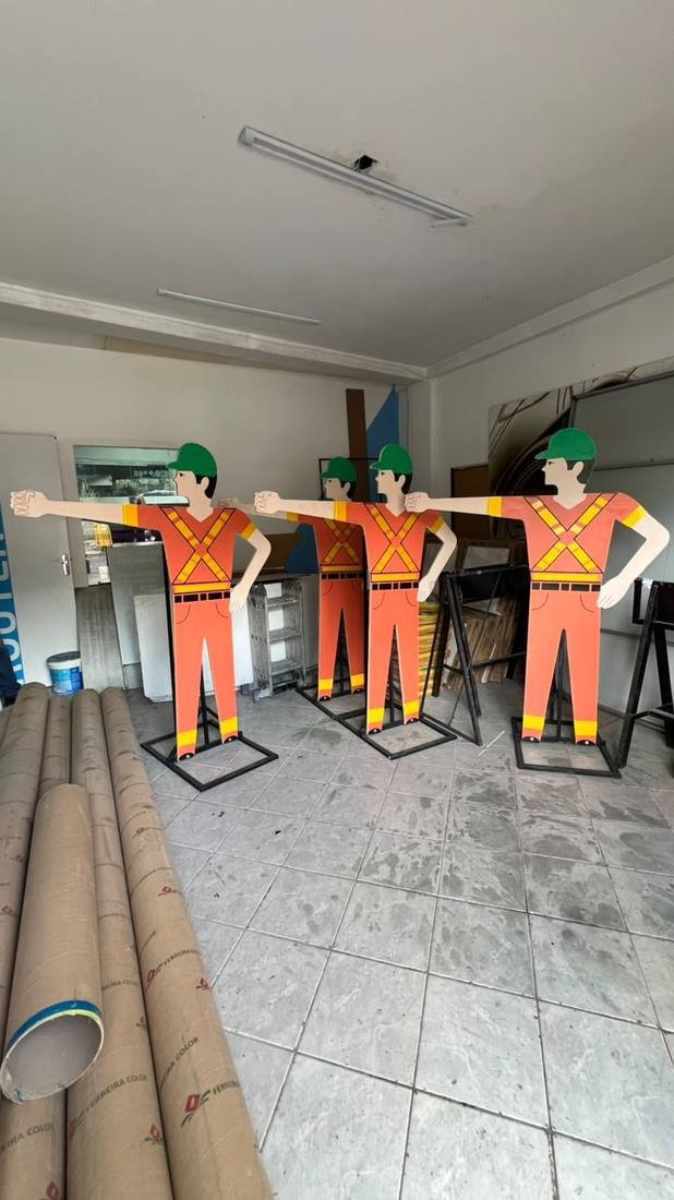 Placas de sinalização de obra em ACM refletivo para a Construtora Sam