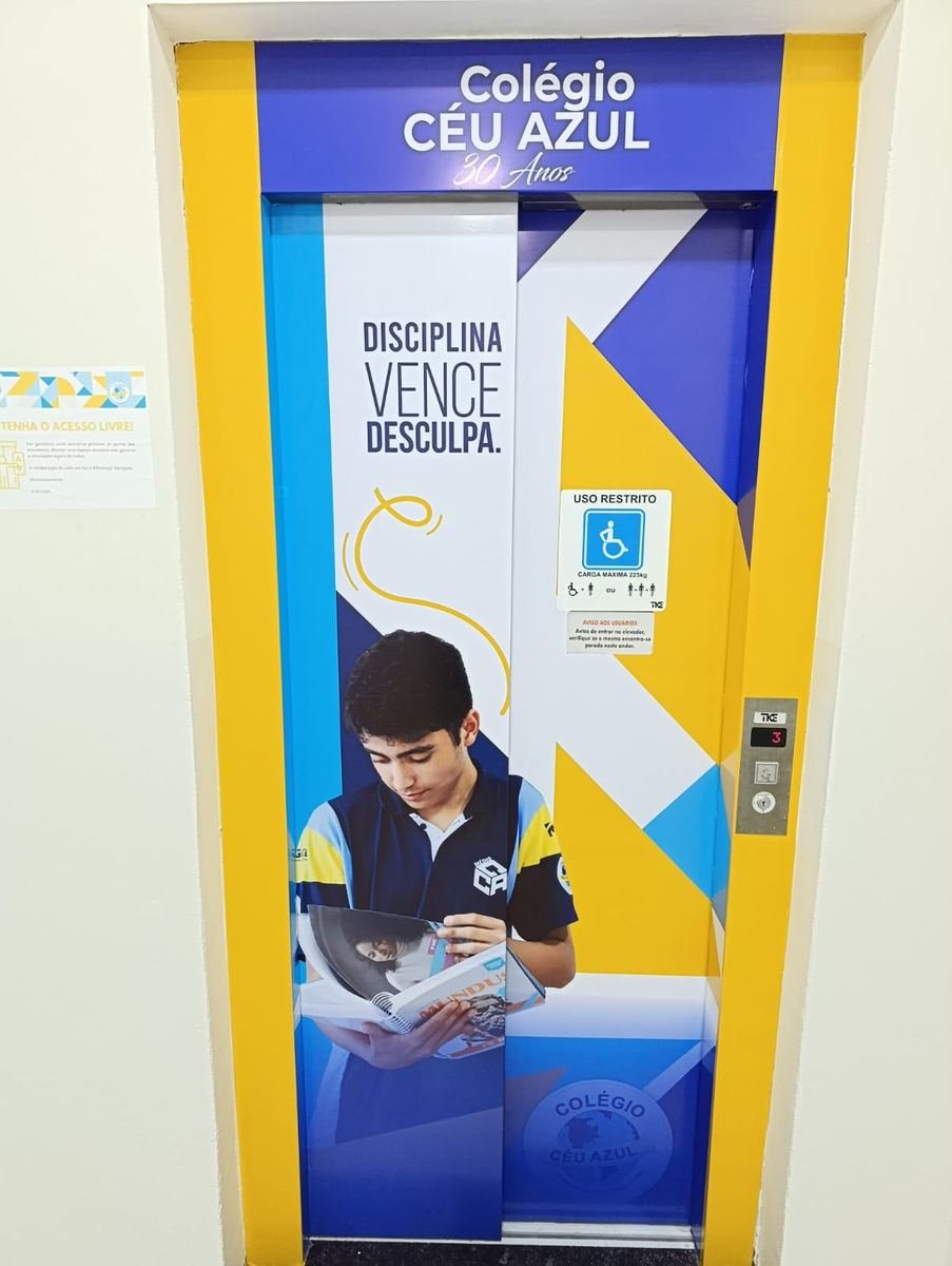 Trabalhos de Adesivos e Envelopamentos feitos pela Digiarts Gráfica