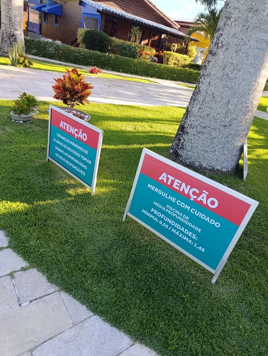 Trabalhos de Placas e Sinalização feitos pela Digiarts Gráfica